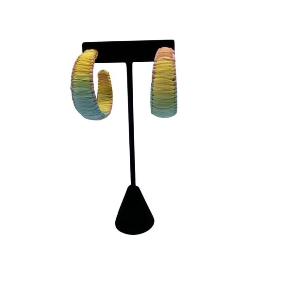 Handmade Raffia Hoop Earrings Rainbow Wrap Korean Summer Beach Party Jewelry - Picture 3 of 8